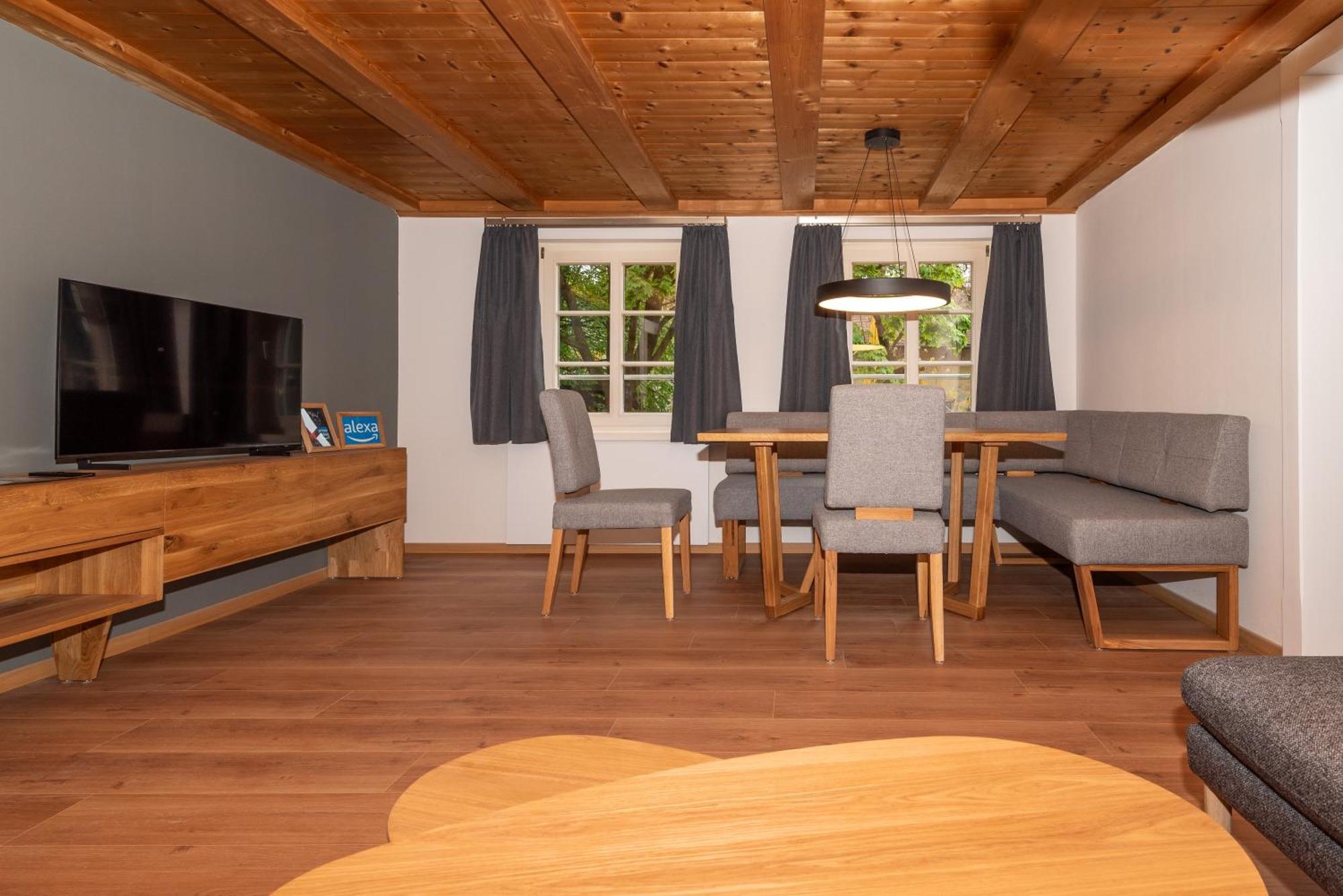 Crimson Cottage Apartments Dornbirn Eksteriør billede