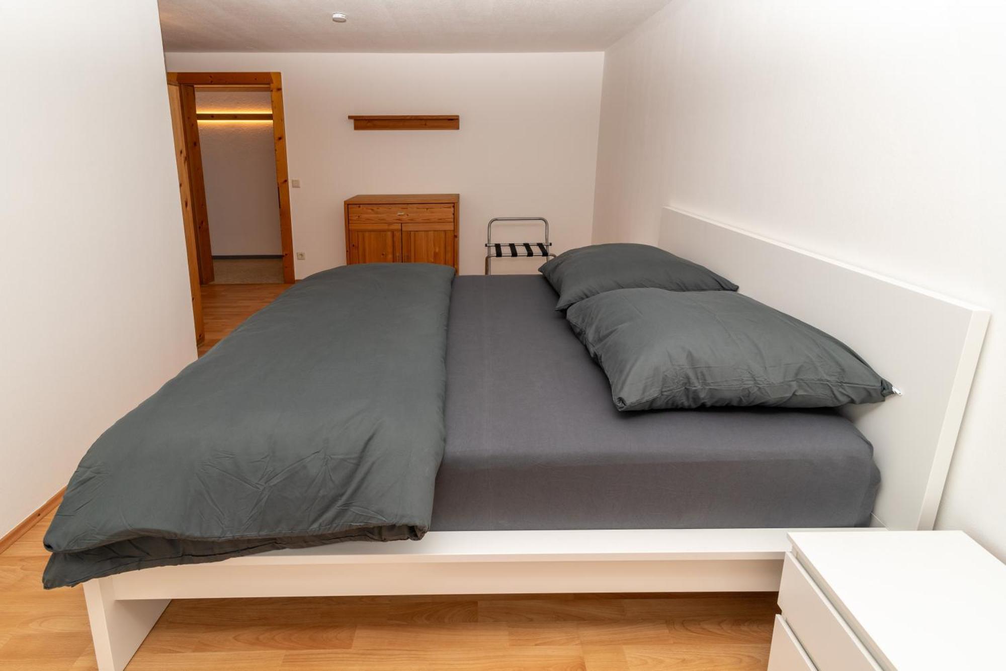 Crimson Cottage Apartments Dornbirn Eksteriør billede