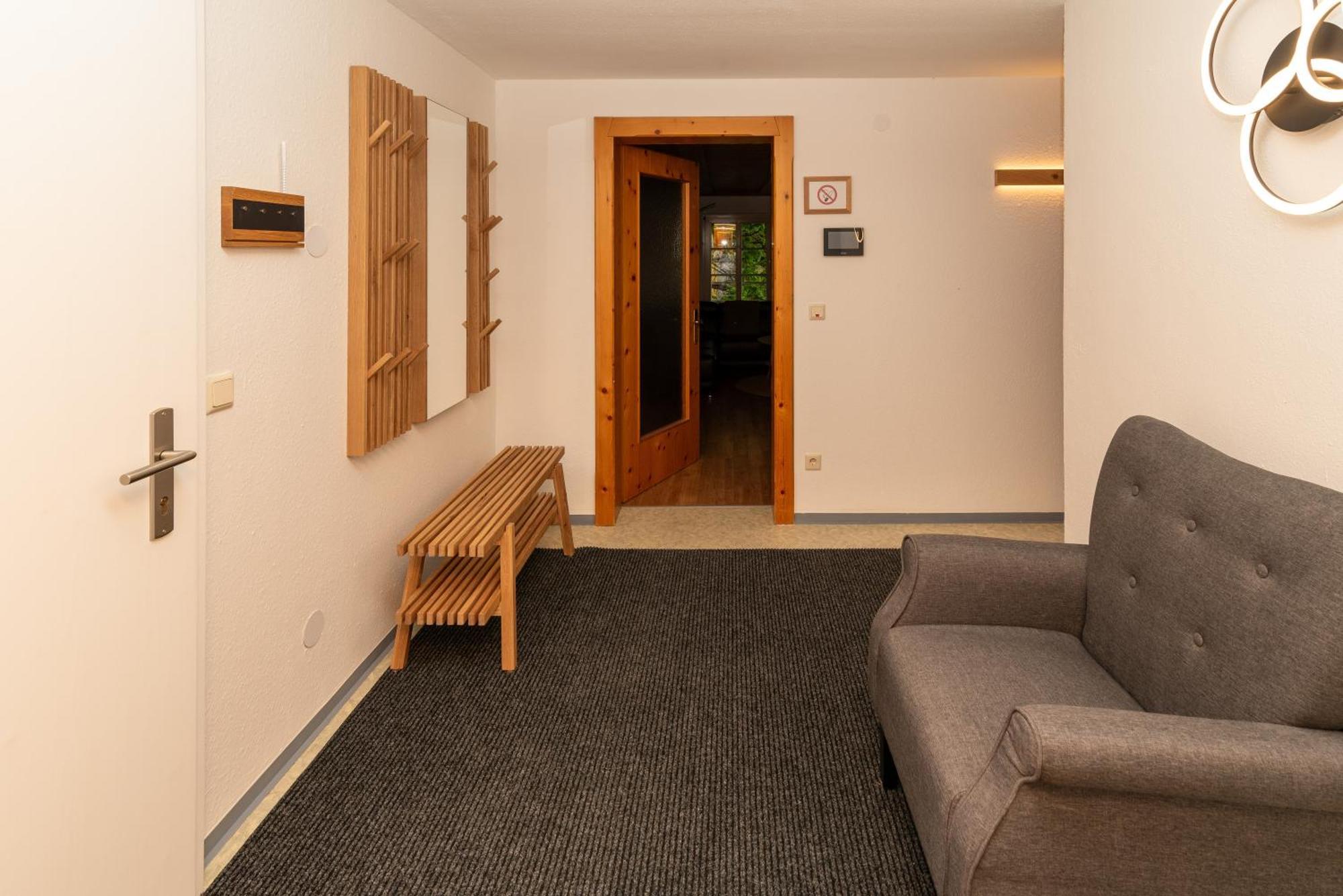 Crimson Cottage Apartments Dornbirn Eksteriør billede