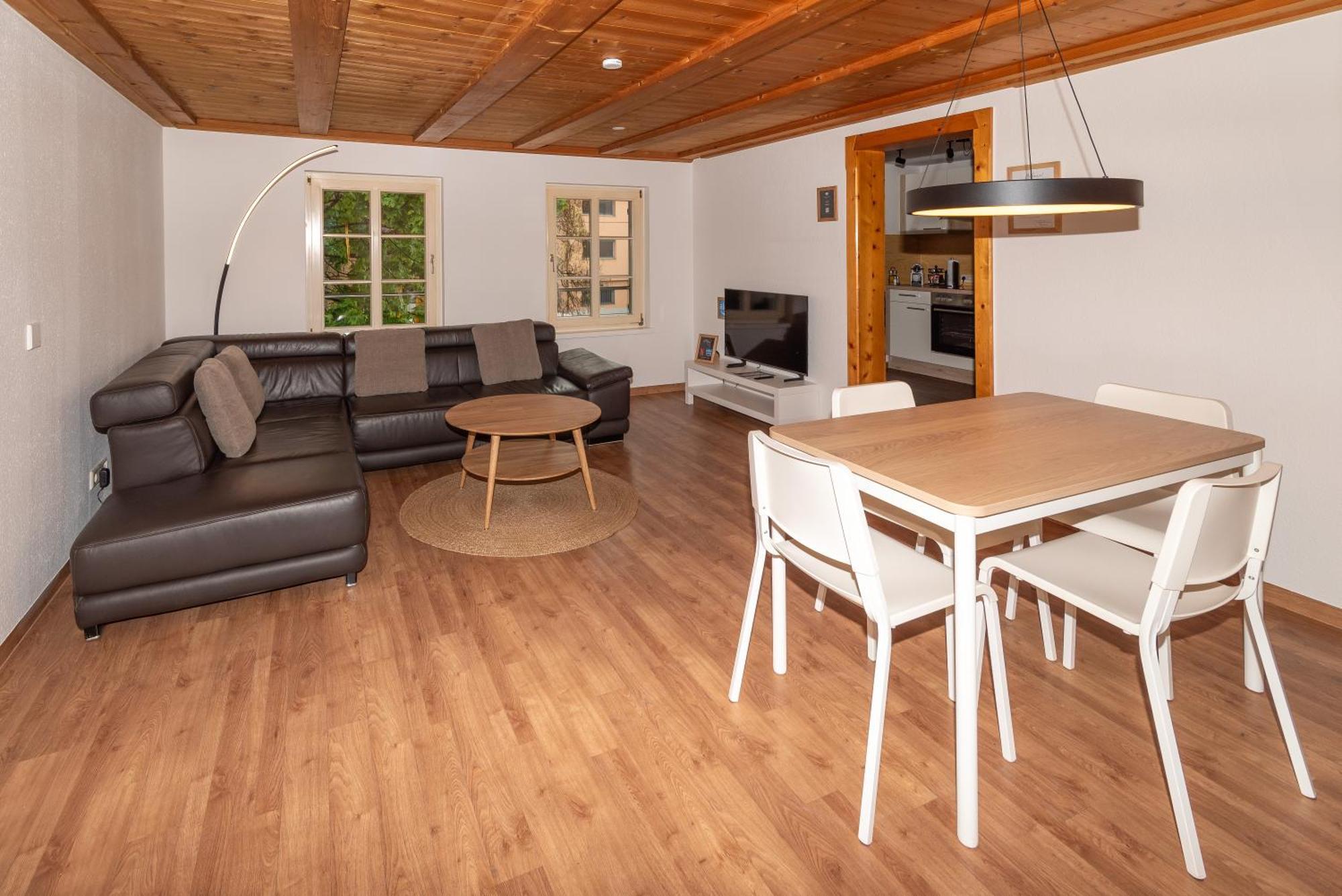 Crimson Cottage Apartments Dornbirn Eksteriør billede