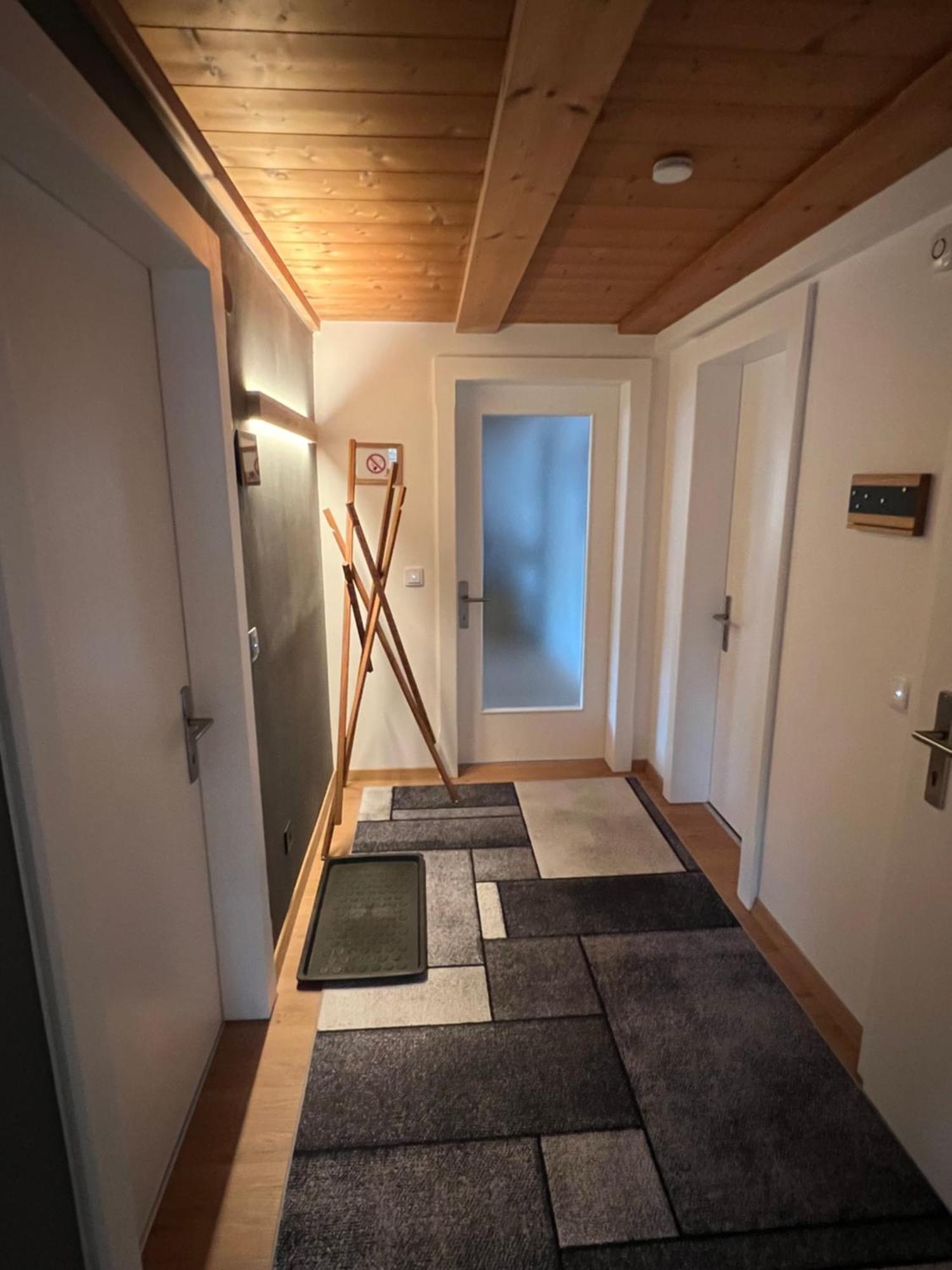 Crimson Cottage Apartments Dornbirn Eksteriør billede